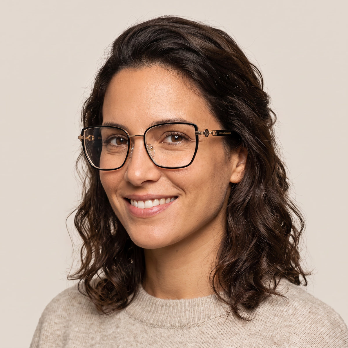 Adriana Costantini Nara Negro · NARAC1 · mujer