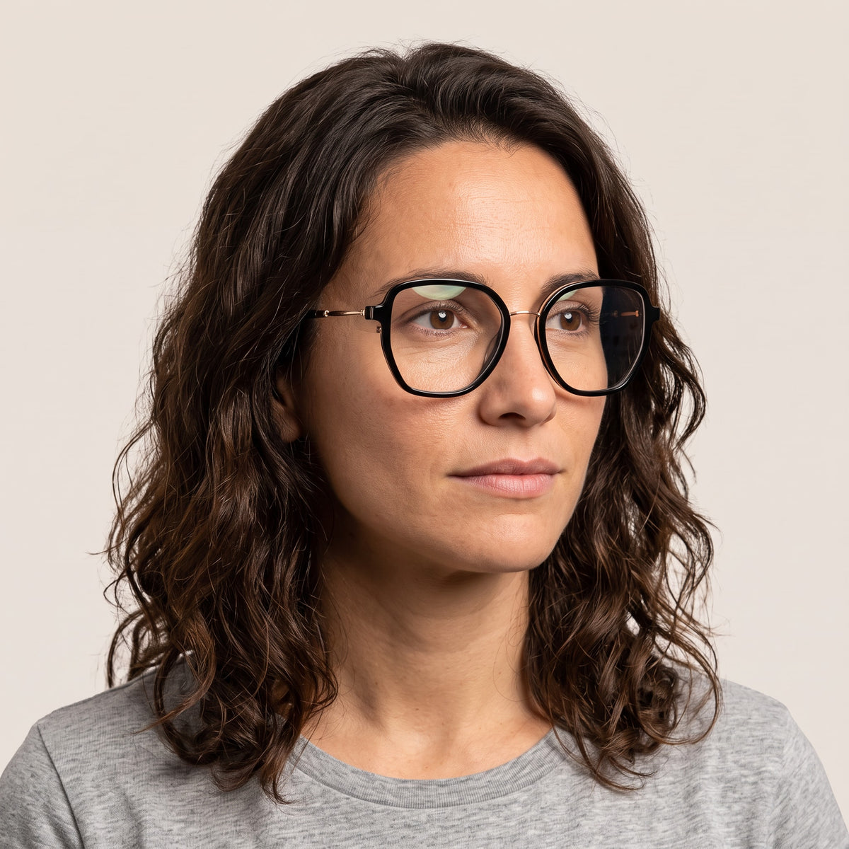 Central Coder Negro · CCODER1 · mujer
