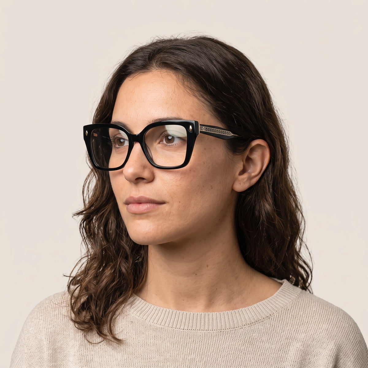 Central Jaspe Negro · CJASPE1 · mujer
