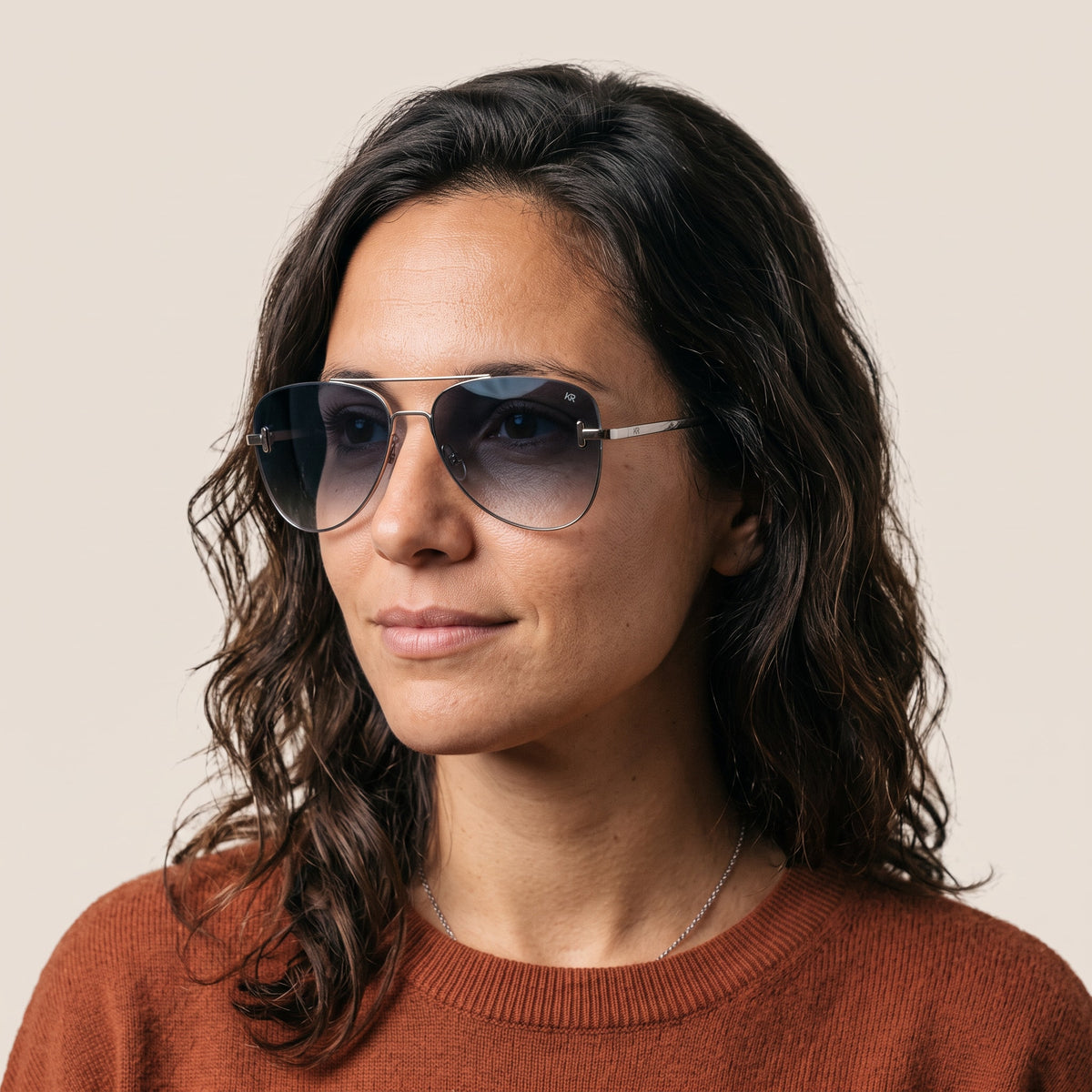 Karina Rabolini KR 2169 Gris Oscuro / Gris · KR SOL 2169-2 · mujer