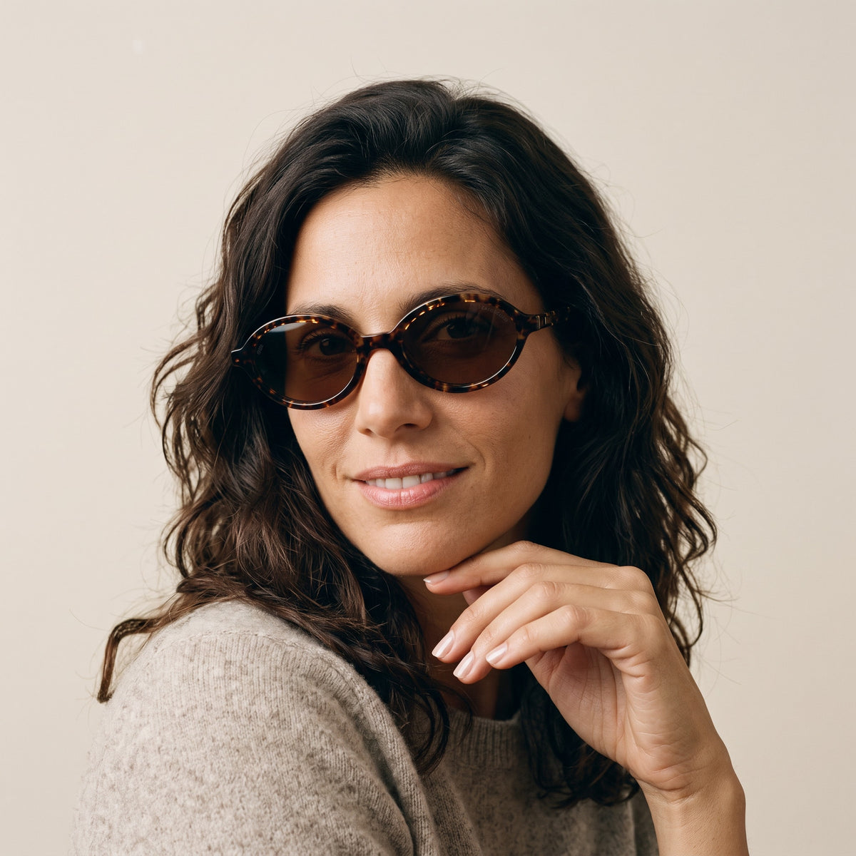 María del Cerro Margas Carey / Marrón · MARGASC5 · mujer
