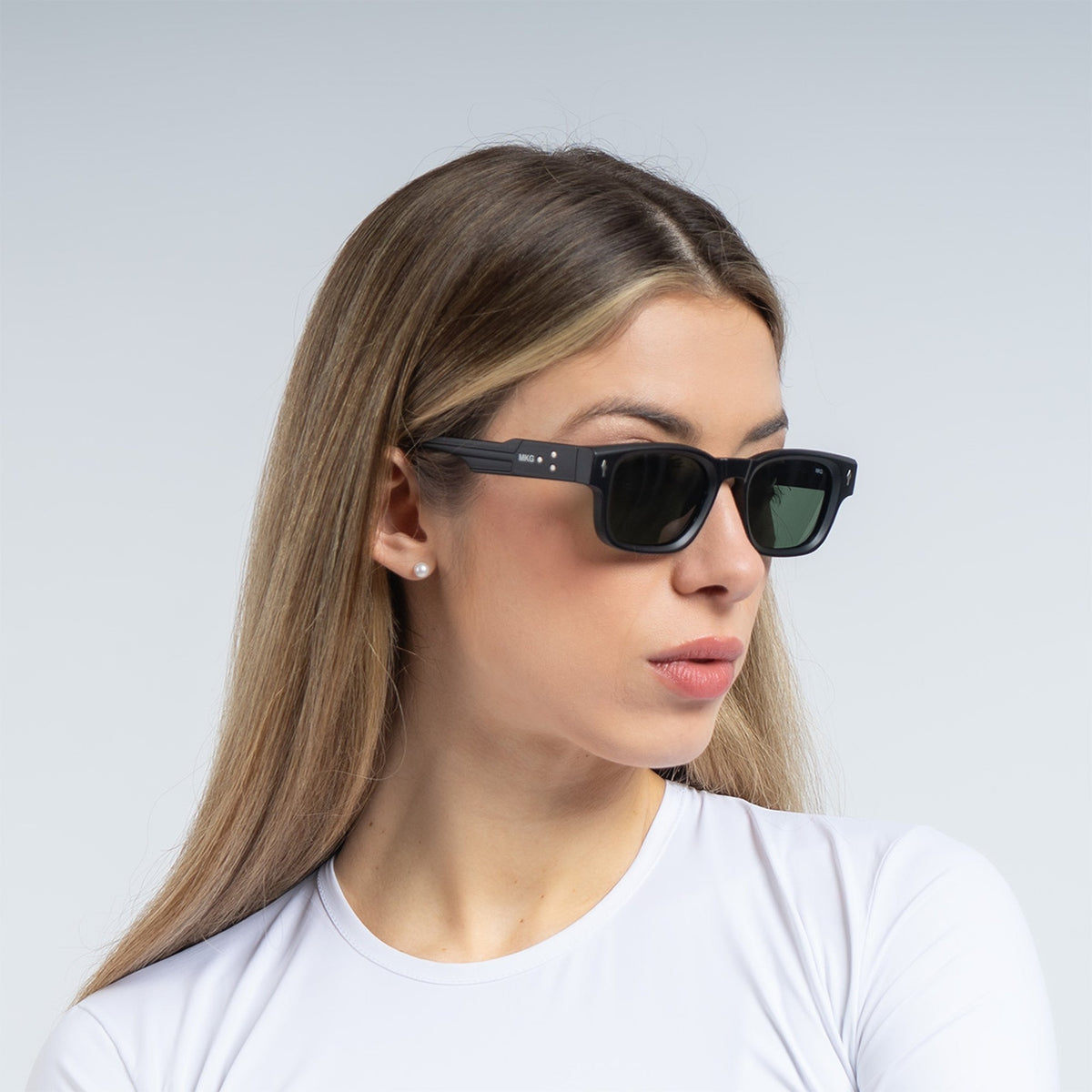 Monkey Grove MG 647 Negro Mate / Verde · MG SOL 647-1 · mujer