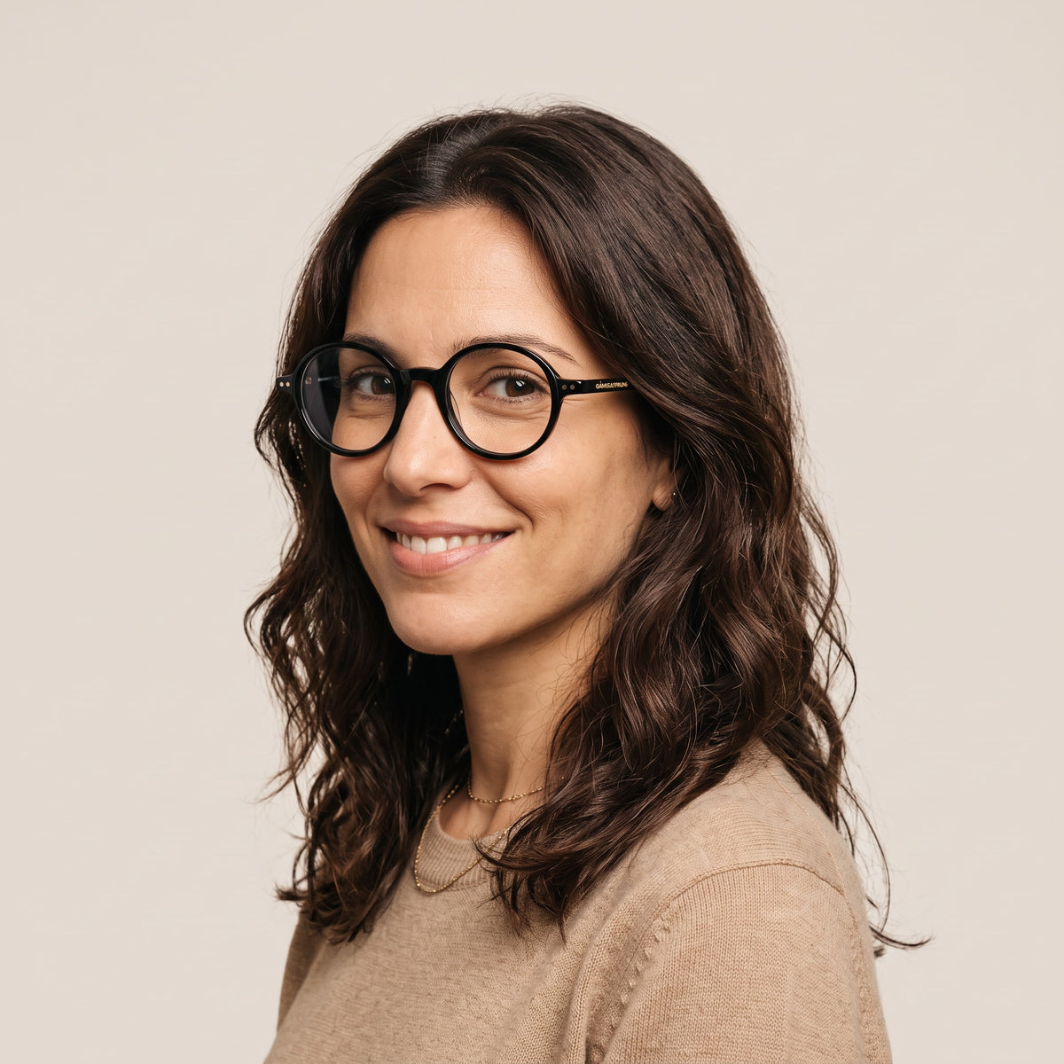 Prüne Jury Negro · JURY01 · mujer