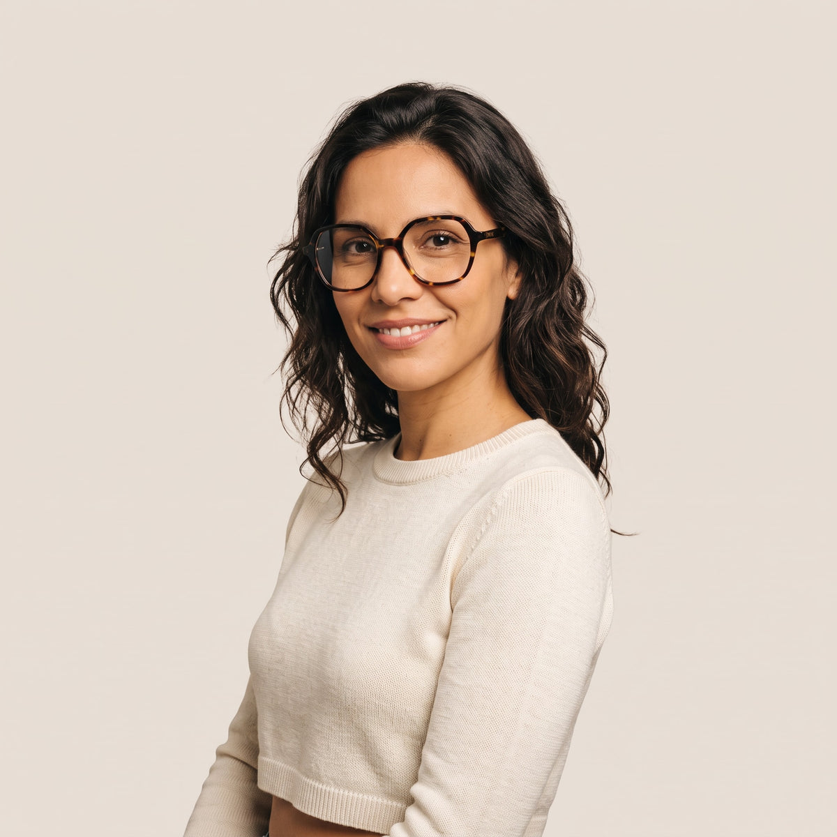 Prüne Luna Carey · LUNA05 · mujer
