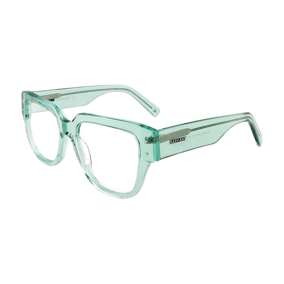 Medidas de Ricky Sarkany RS 668