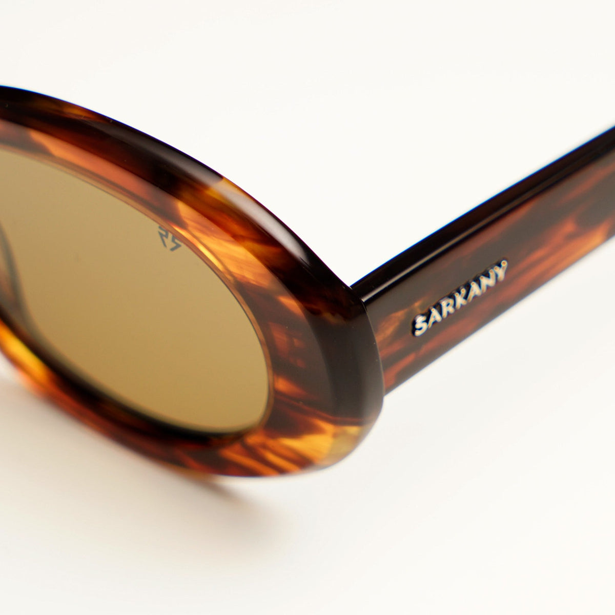 Ricky Sarkany RS 903 Carey / Marrón · RS SOL 903-2 · detalle