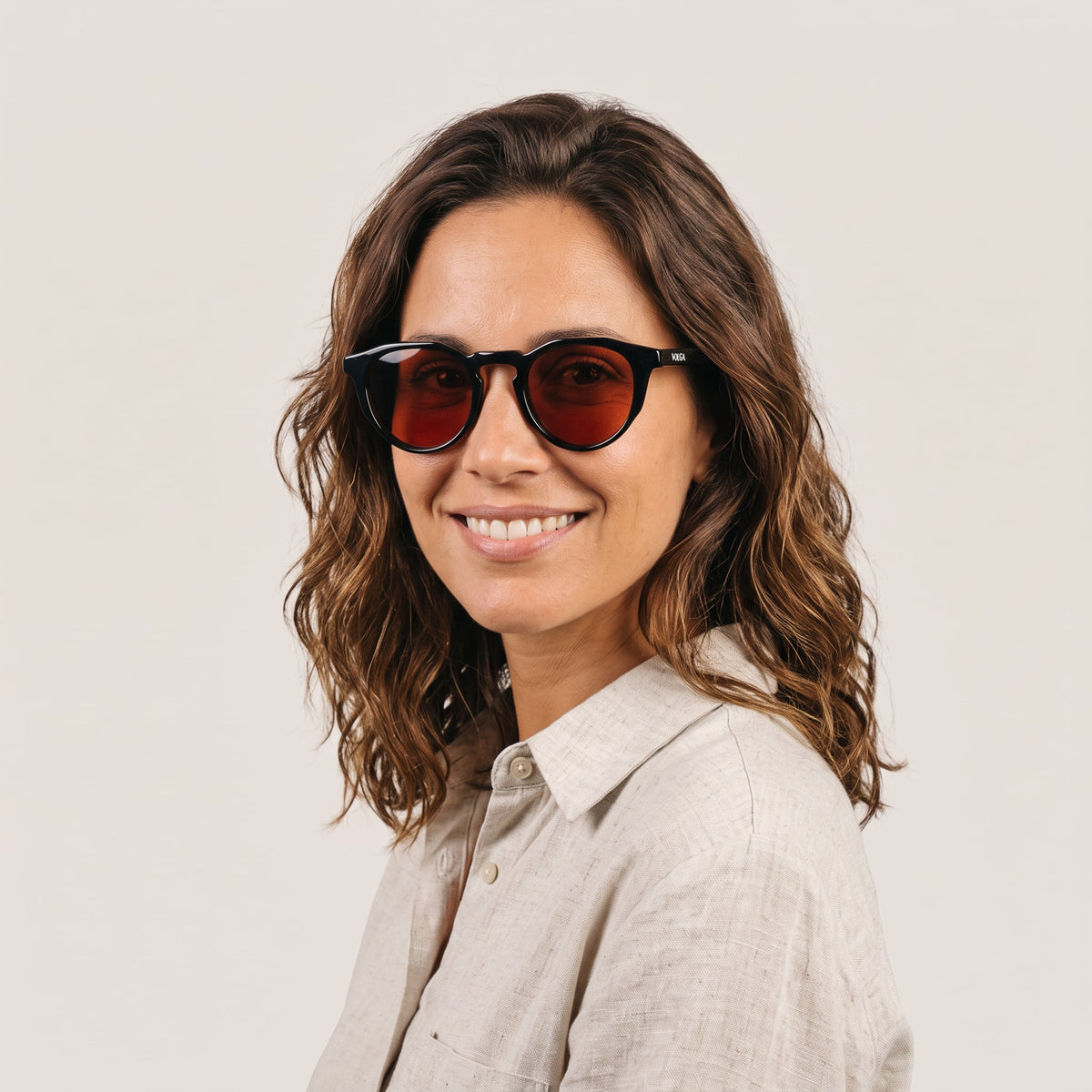 Volga SOL Negro · SOL COL 1 · mujer