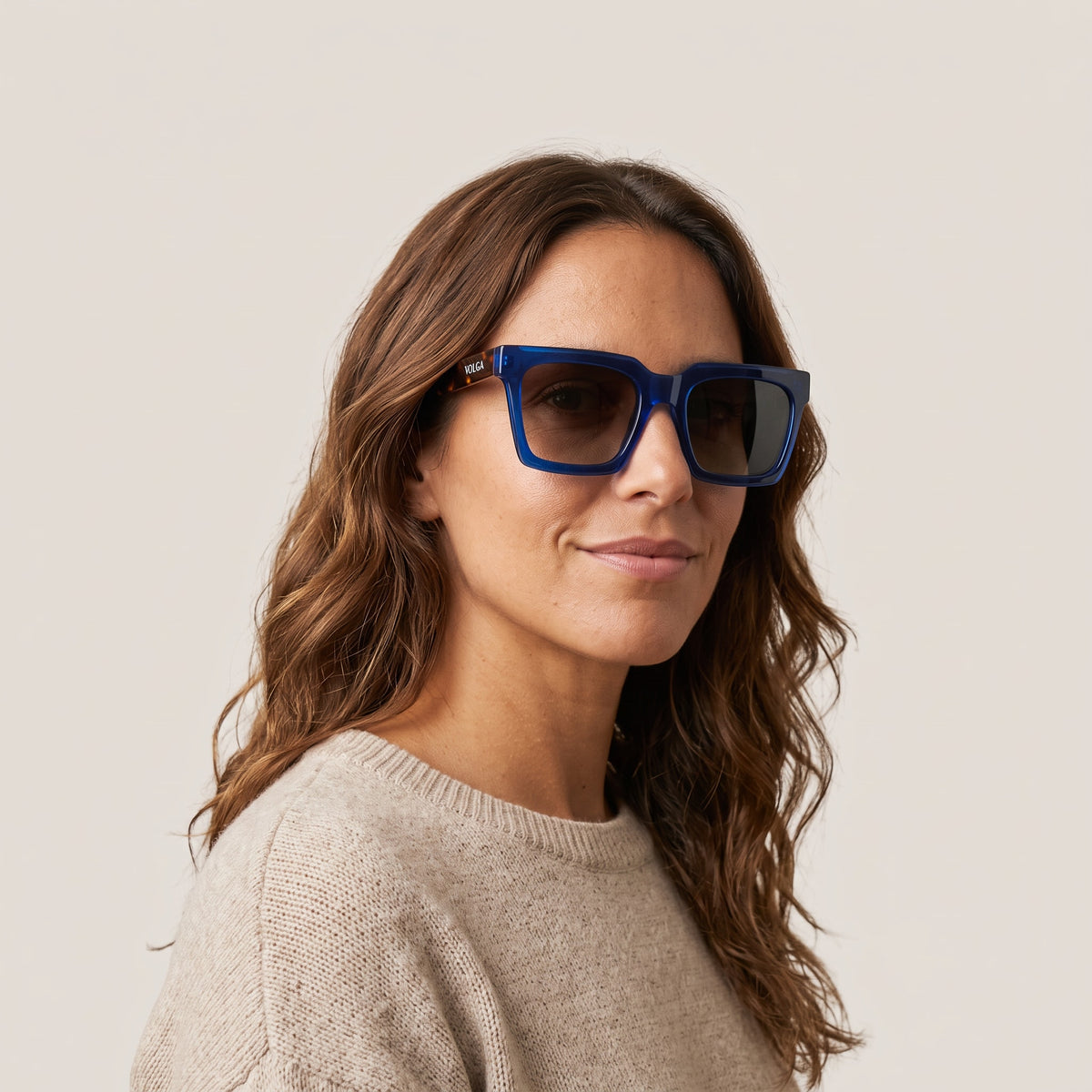 Volga XIII Azul · XIII COL 3 · mujer