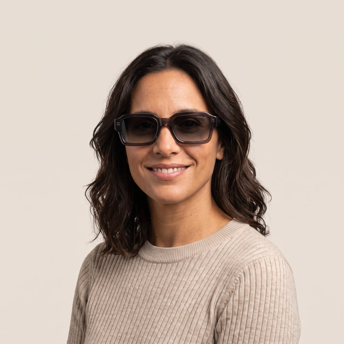 Volga XXXVII Gris / Gris · XXXVII COL 3 · mujer